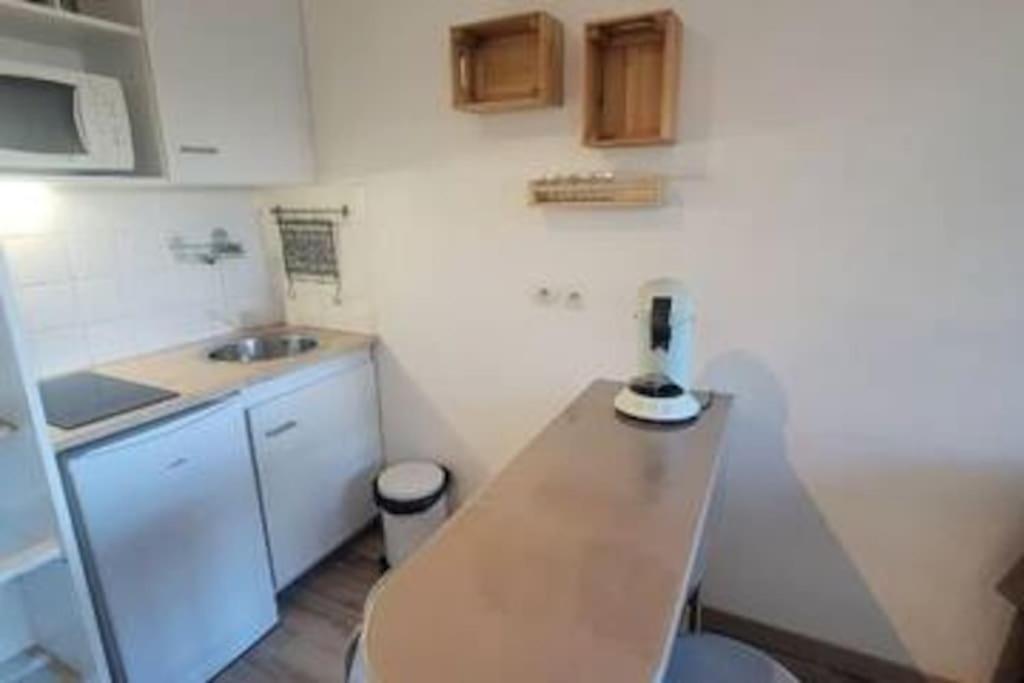 Fully Equipped Apartment St Charles Station Marseille Exterior photo